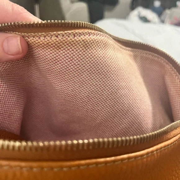 Dooney & Bourke Florentine brown pebble leather shoulder bag. Leather Bucket Bag - Picture 9 of 10